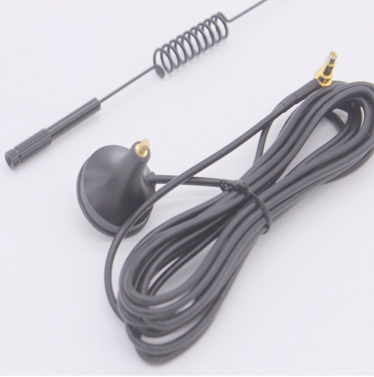 3G 4G LTE Dipole Antenna Wide Band 7dBi 6982700Mhz Omni Directional